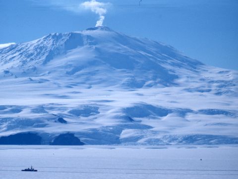 1990-205-McMurdo-Sound-icebreaker-and-Mt-Erebus-views.jpg