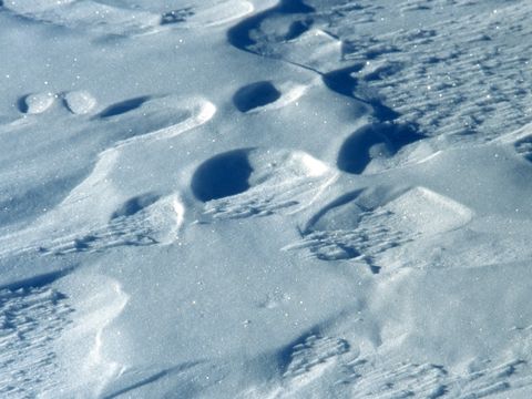 1999-DEC-017-Snow-surface-patterns.jpg