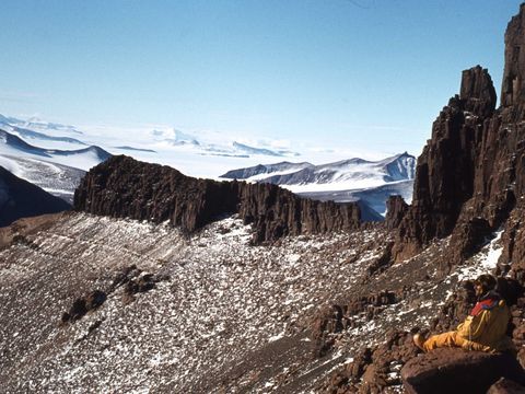 1978-45-G-Claridge-on-ridge-near-Mt-Ash.jpg