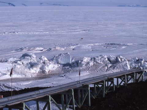 1991-332-Waste-water-disposal-at-Scott-Base.jpg
