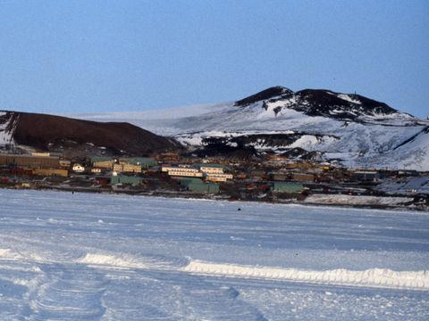 1991-018-View-of-McMurdo-Station.jpg