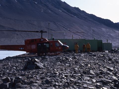 1992-018-Vanda-Station-Wright-Valley.jpg