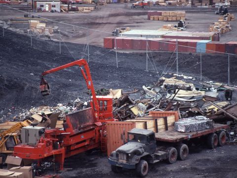 1991-323-Bailing-recovered-waste-metal-materials-at-McMurfo.jpg