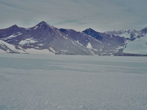 1969-219-View-of-the-Cox-Peaks-from-the-Scott-Glacier.jpg