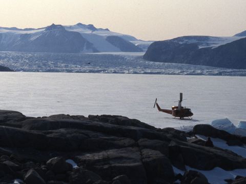 1991-203-Helo-on-sea-ice-at-Granite-Harbour.jpg