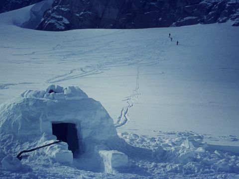 1969-192-The-igloo-for-Xmas.jpg