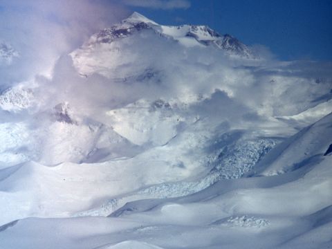 1998-007-Aerial-view-of-Mount-Lister-Royal-Society-Range.jpg