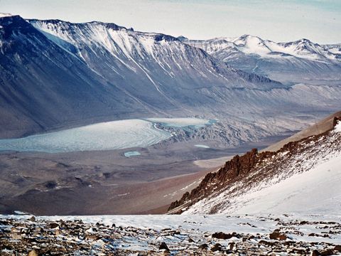 1977-225-L-Vanda-view-from-Jotunheim-Valley.jpg