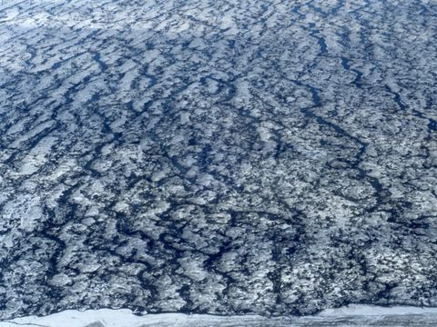 1998-004-The-dirty-ice-McMurdo-Sound-area.jpg