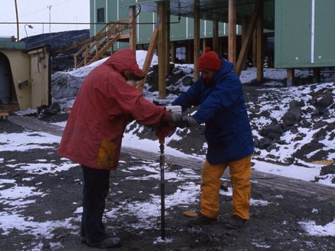 ASD-1990-site600.jpg