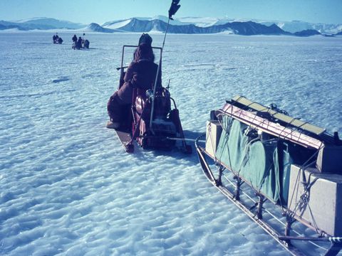 1969-76-Sledging-north-on-the-Robison-Glacier.jpg