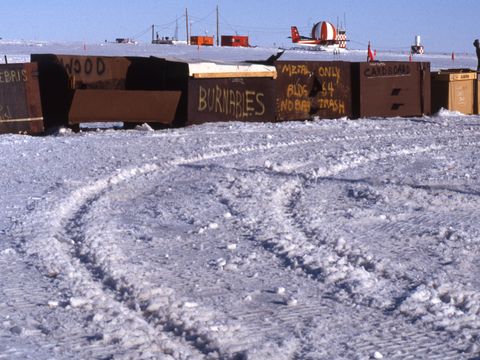 1994-034-Rubbish-containers-at-Williams-Field.jpg