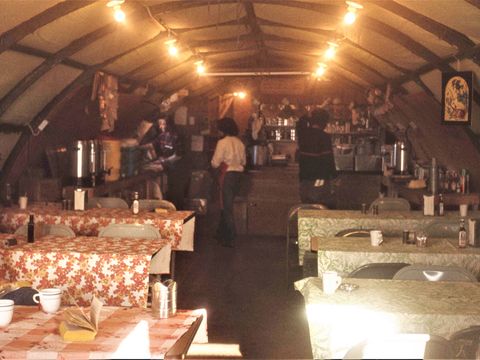 1979-136-Mess-room-at-Ellsworth-Mts-camp-site.jpg