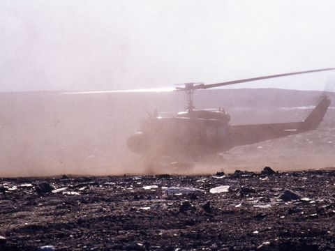 1990-197-Helo-dust-storm-at-Marble-Point.jpg
