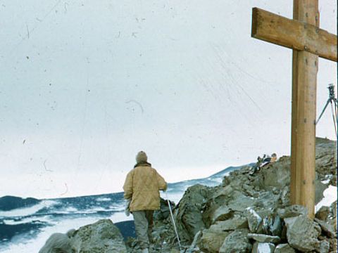 1958-Observation-Hill-summit.jpg