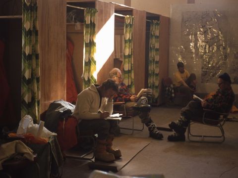 1977-014-G-Claridge-B-Miller-D-Cowie-in-Q-hut.jpg