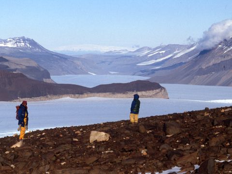 1994-140-D-Campbell-M-Balks-overlooking-Upper-Taylor-Glacier-at-Beacon-Heights.jpg