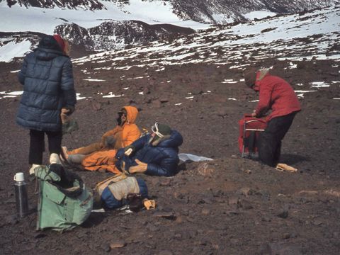 1978-146-With-US-scientists-G-Claridge-G-Denton-on-the-ground.jpg