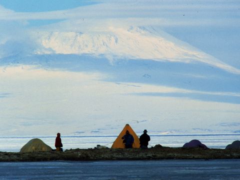 1999-017-Camp-site-at-Marble-Point-with-Mt-Erebus-backdrop.jpg