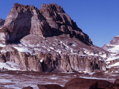 1995-129-Inland-Forts-Asgard-Range-at-Sessrumnir-Valley.jpg