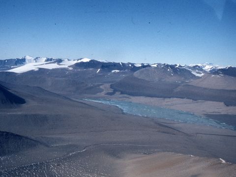 1982-33-Aerial-view-of-Lake-Vida.jpg