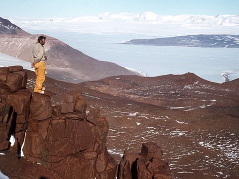 1978-107-G-Claridge-at-Midnight-Plateau-area.jpg